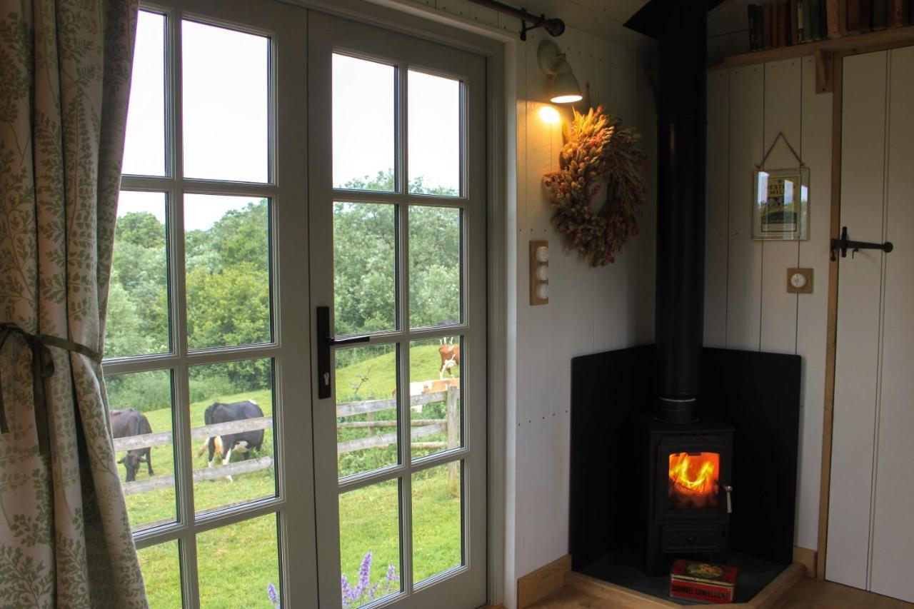 The Parlour, For Alton Towers & The Peak District Villa Uttoxeter Dış mekan fotoğraf